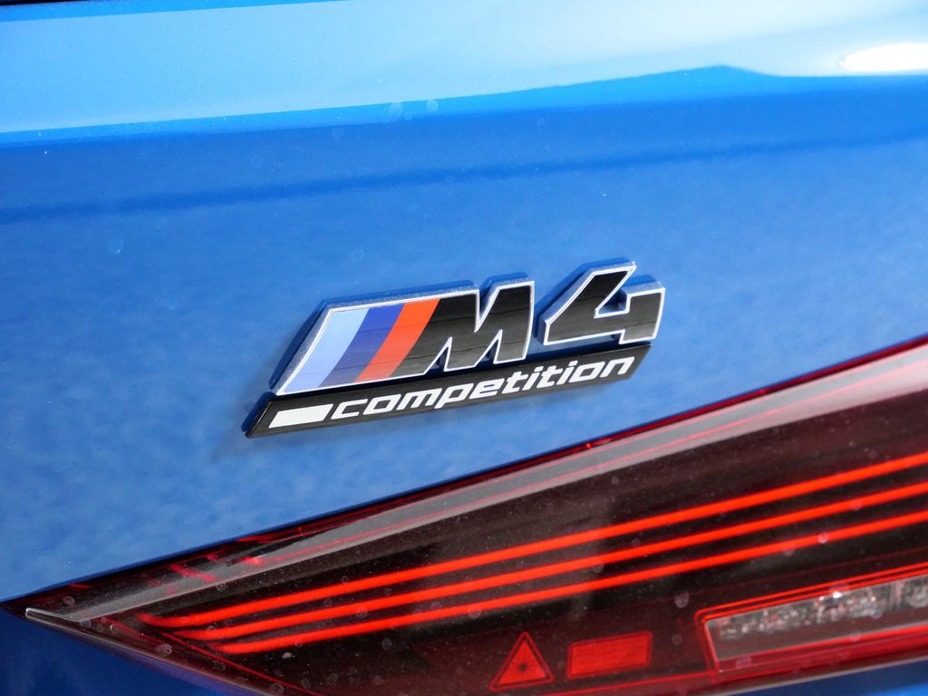 Thumbnail: 2026 BMW M4 - 12