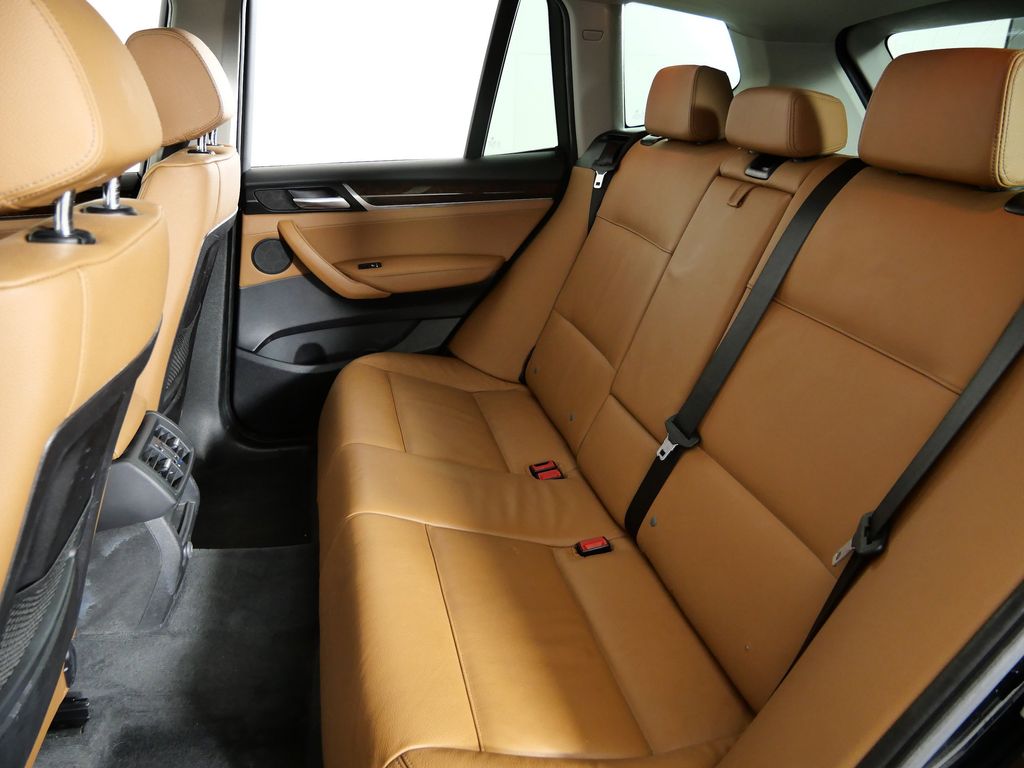 Thumbnail: 2016 BMW X3 - 31