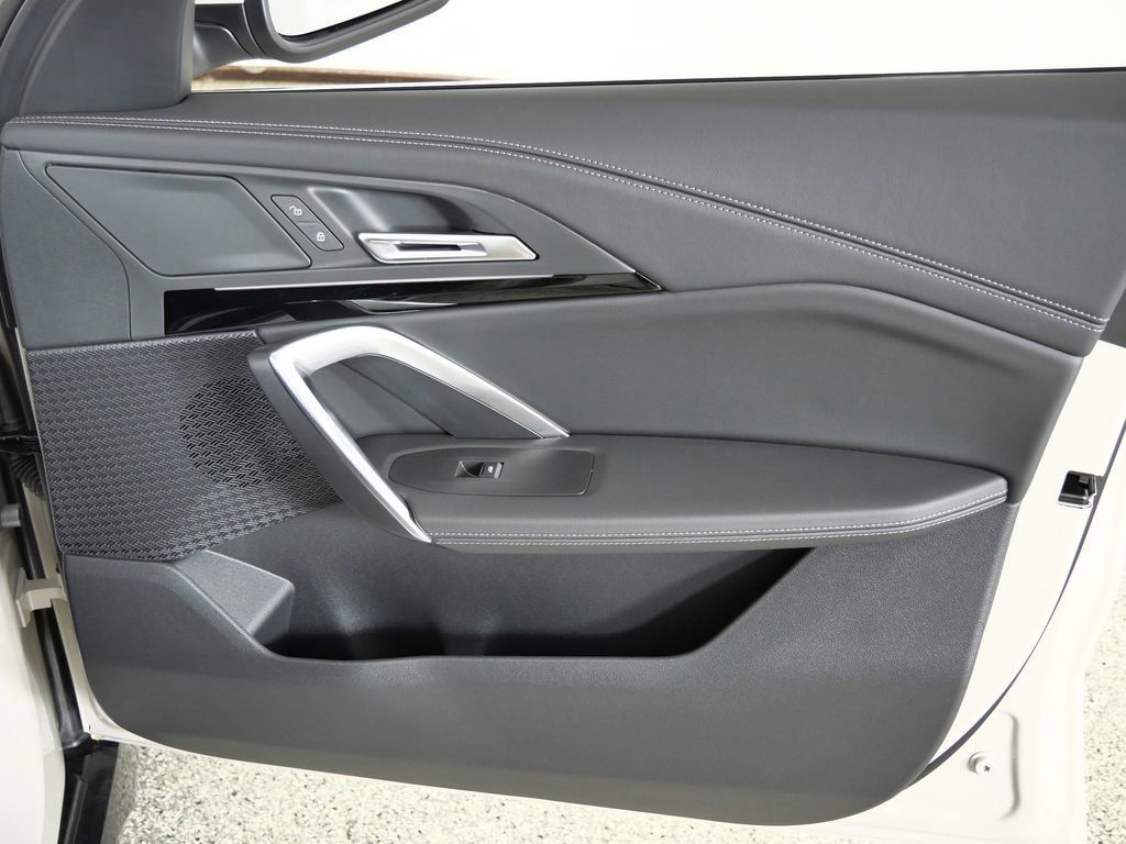 Thumbnail: 2026 BMW X1 - 21