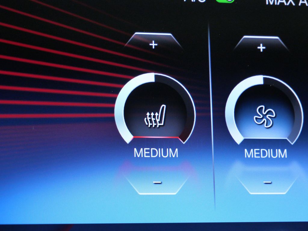 Thumbnail: 2023 BMW 3 Series - 49