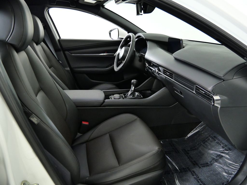 Thumbnail: 2025 Mazda Mazda3 - 21