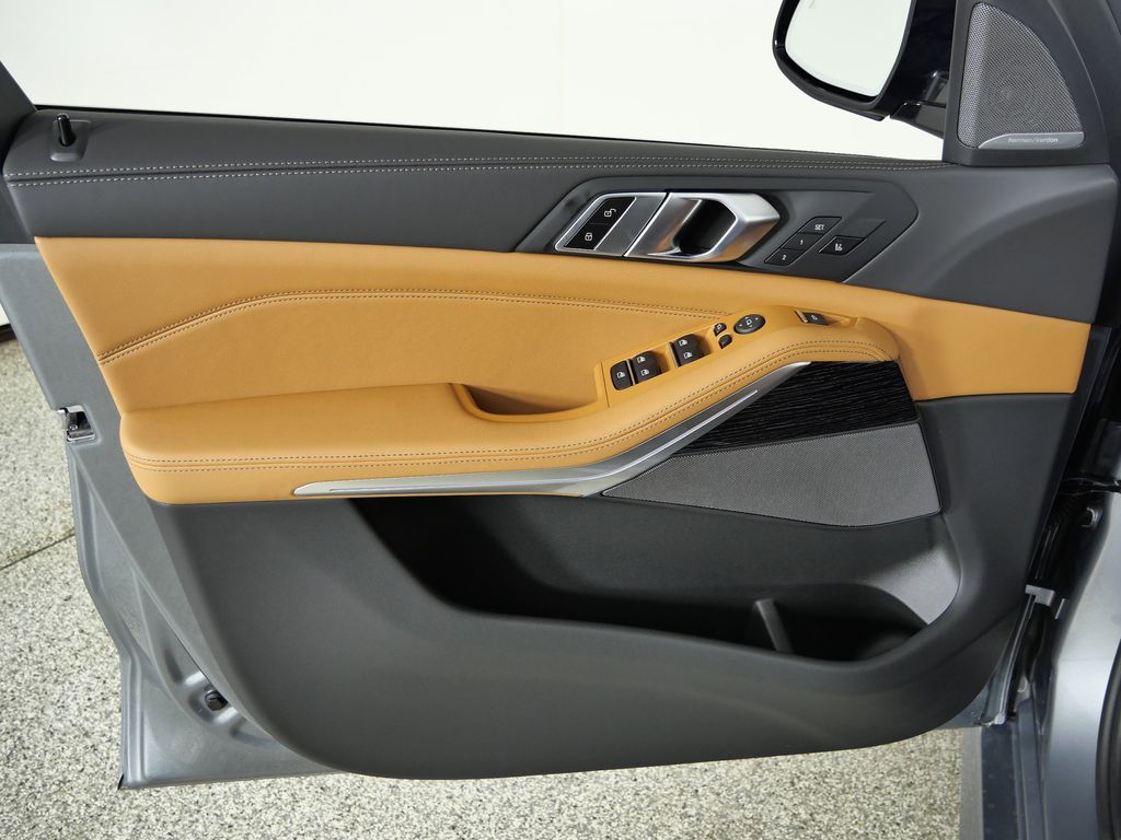 Thumbnail: 2026 BMW X5 - 34