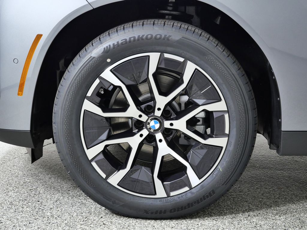 Thumbnail: 2026 BMW X3 - 17