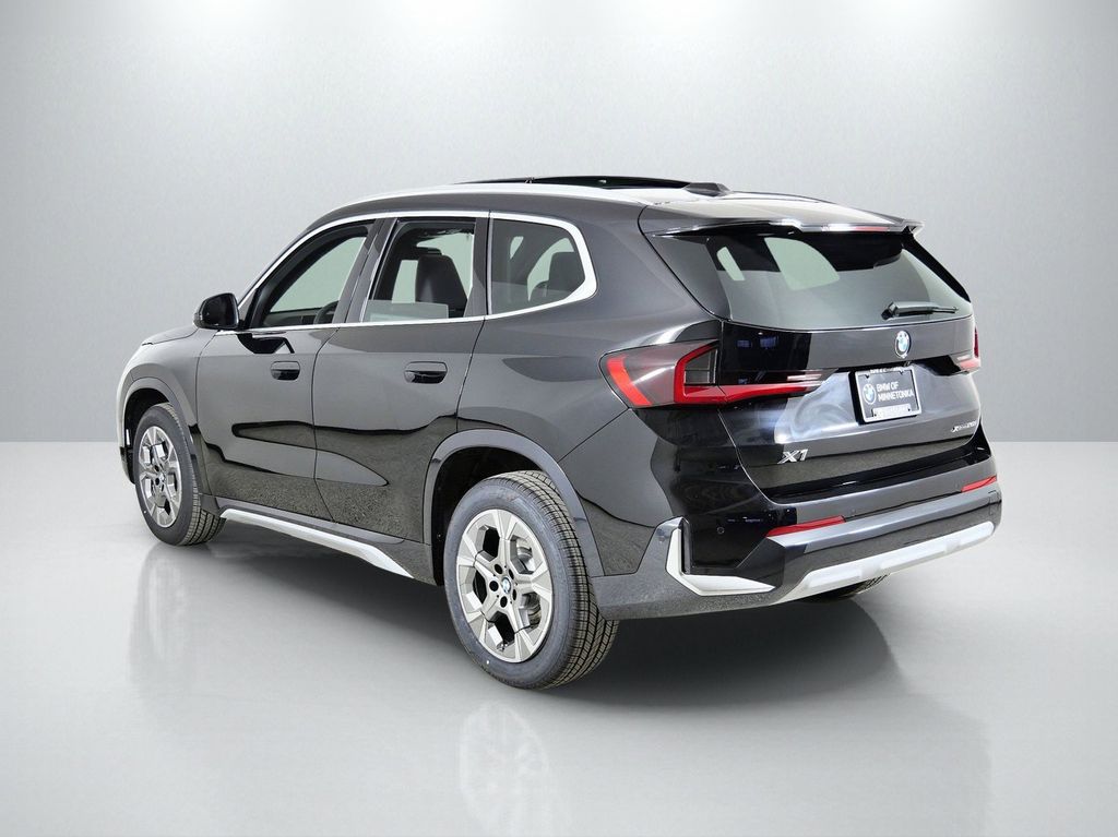 Thumbnail: 2026 BMW X1 - 14