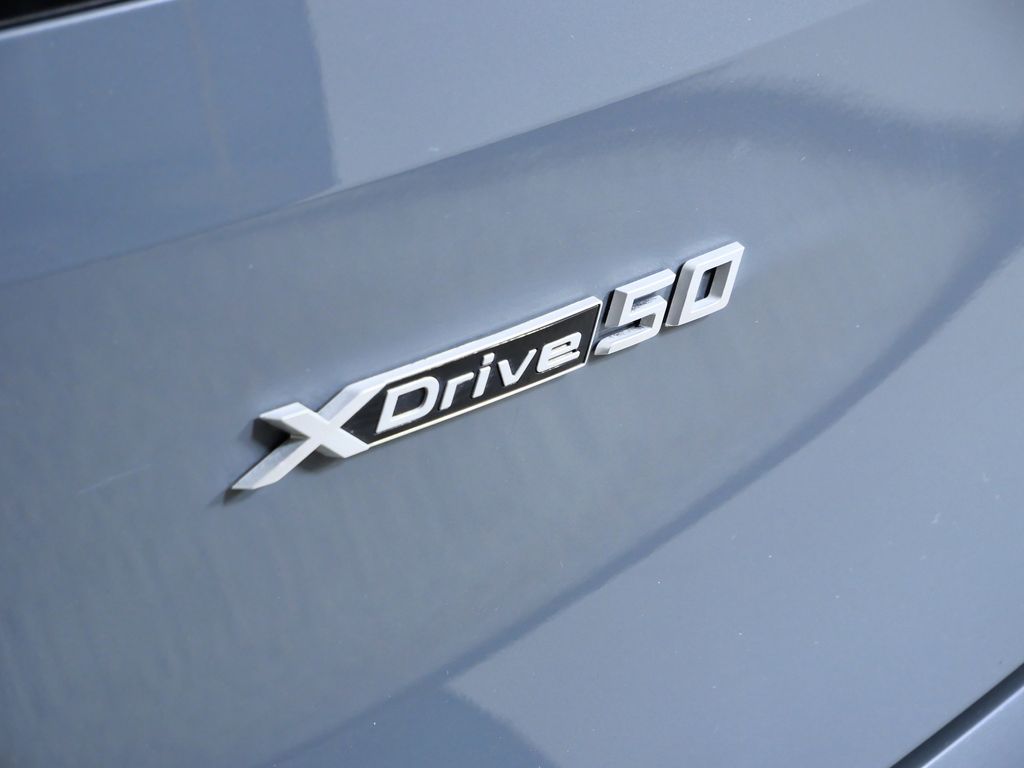 Thumbnail: 2024 BMW iX - 15