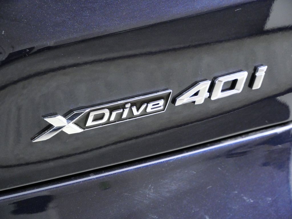 Thumbnail: 2026 BMW X5 - 12