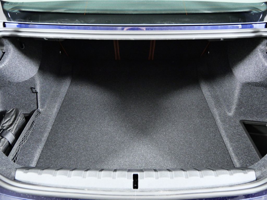 Thumbnail: 2026 BMW M4 - 25