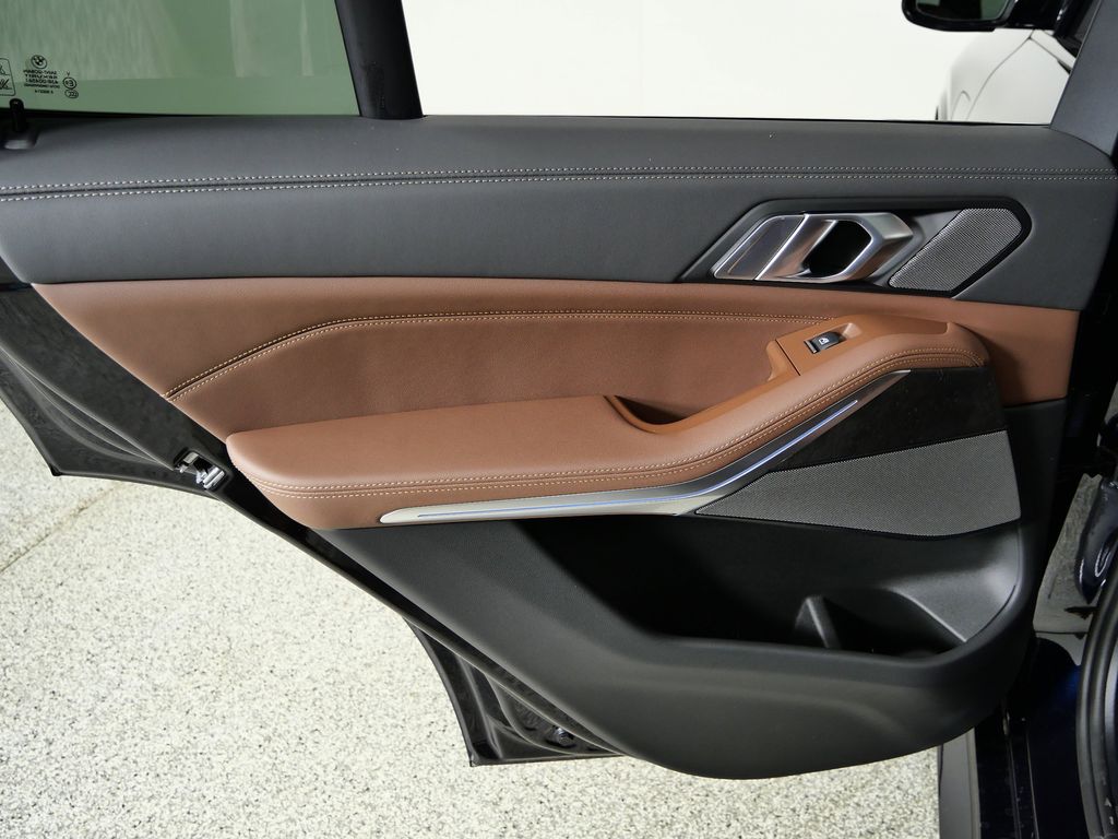 Thumbnail: 2026 BMW X5 - 31