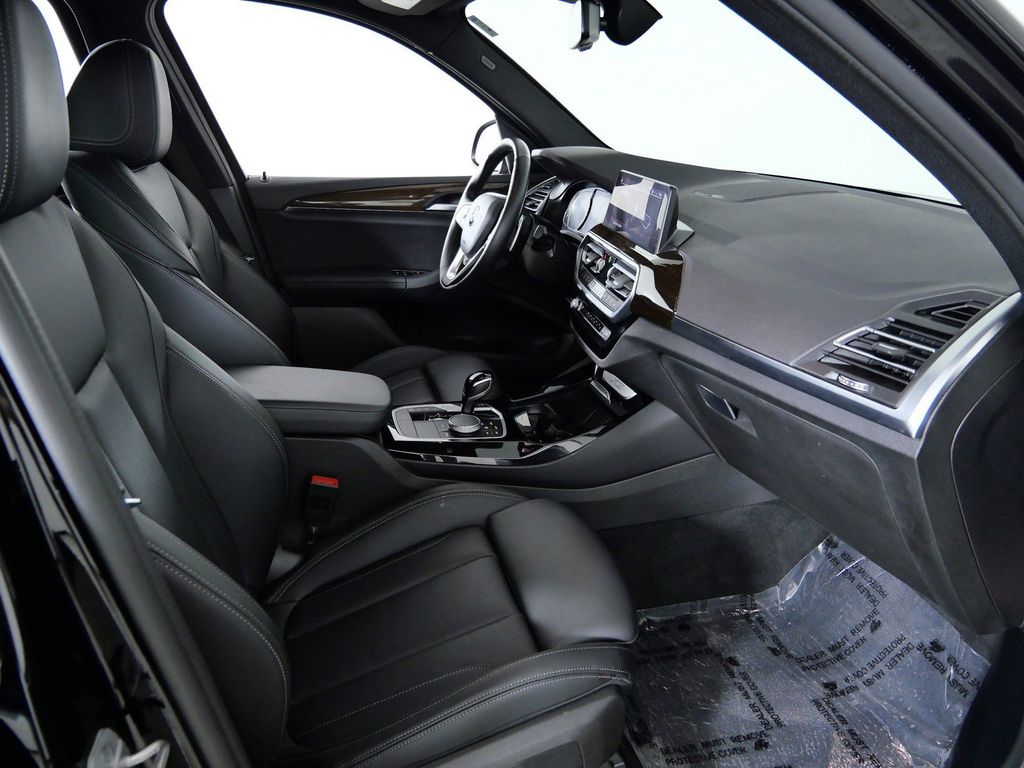 Thumbnail: 2022 BMW X3 - 19