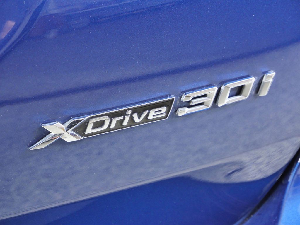 Thumbnail: 2022 BMW X3 - 13
