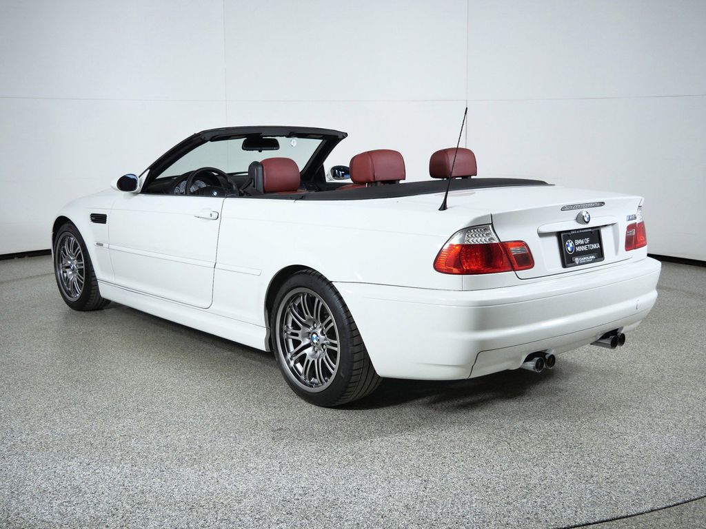 Thumbnail: 2004 BMW M3 - 14