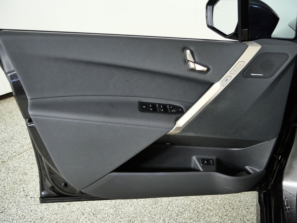 Thumbnail: 2024 BMW iX - 37