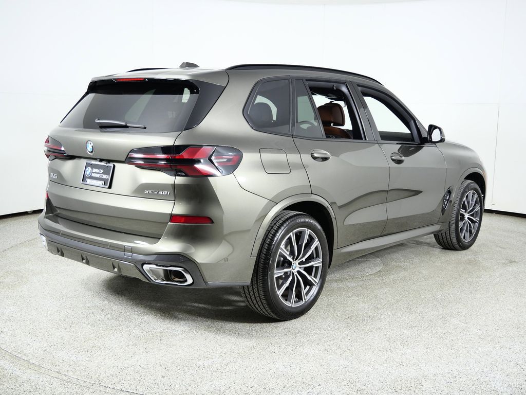 Thumbnail: 2025 BMW X5 - 11