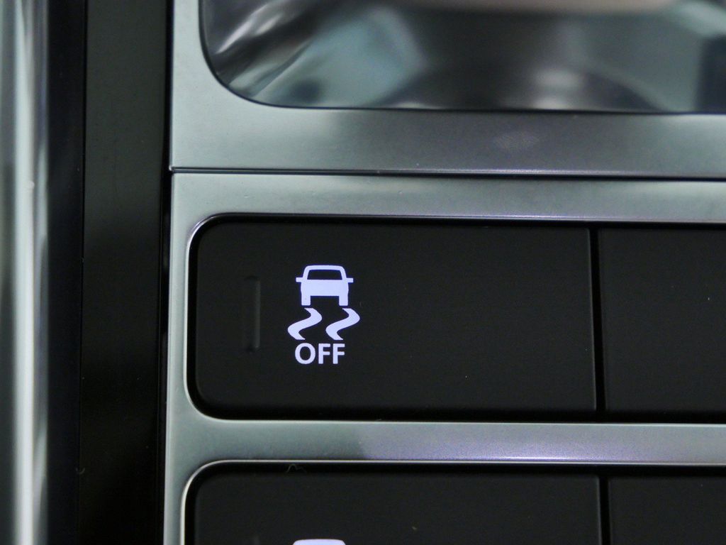 Thumbnail: 2022 Land Rover Range Rover Sport - 40