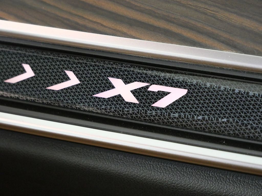 Thumbnail: 2026 BMW X7 - 26