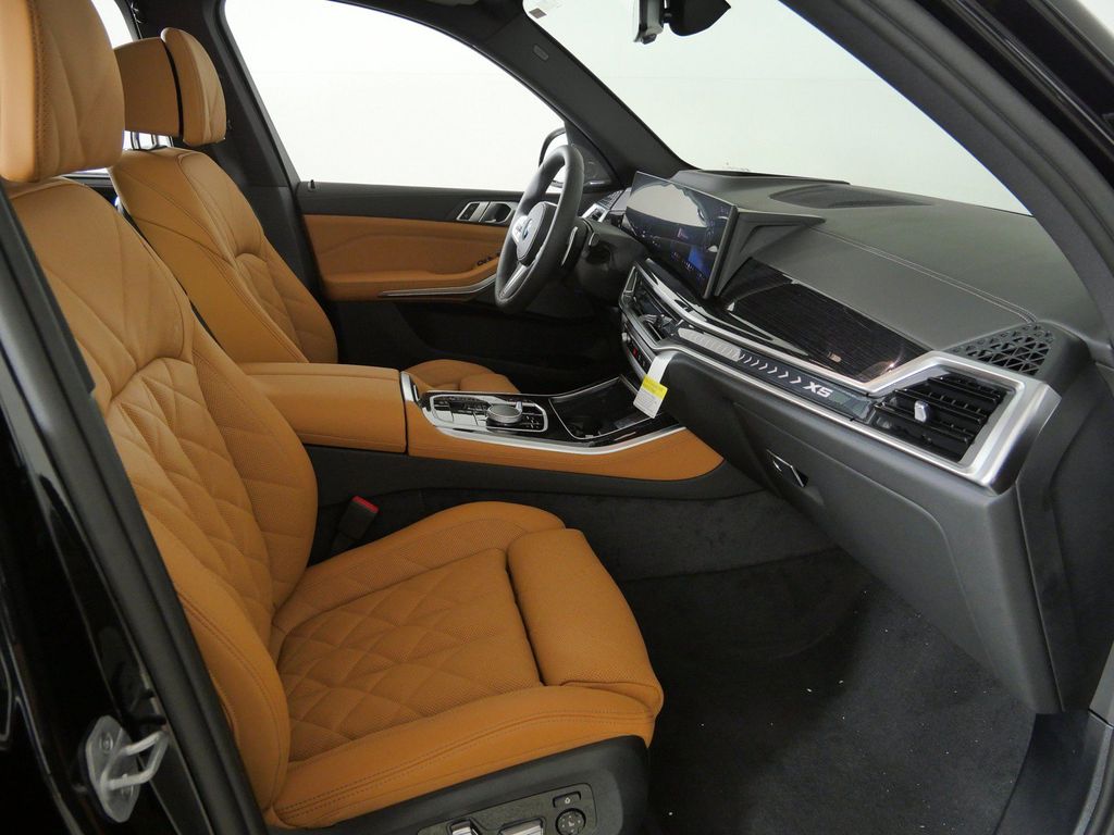 Thumbnail: 2026 BMW X5 - 20