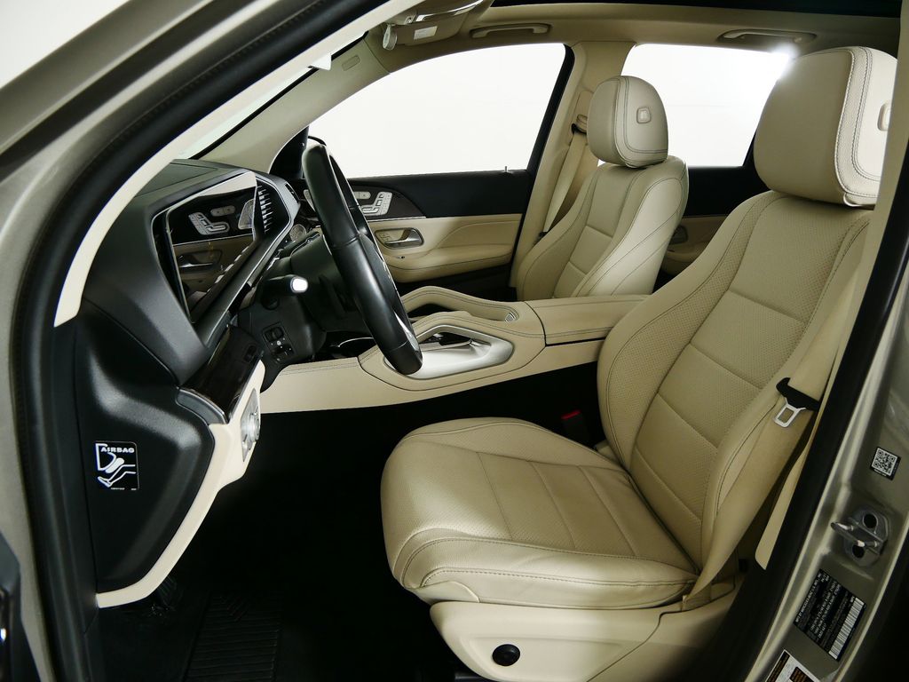 Thumbnail: 2021 Mercedes-Benz GLE - 31
