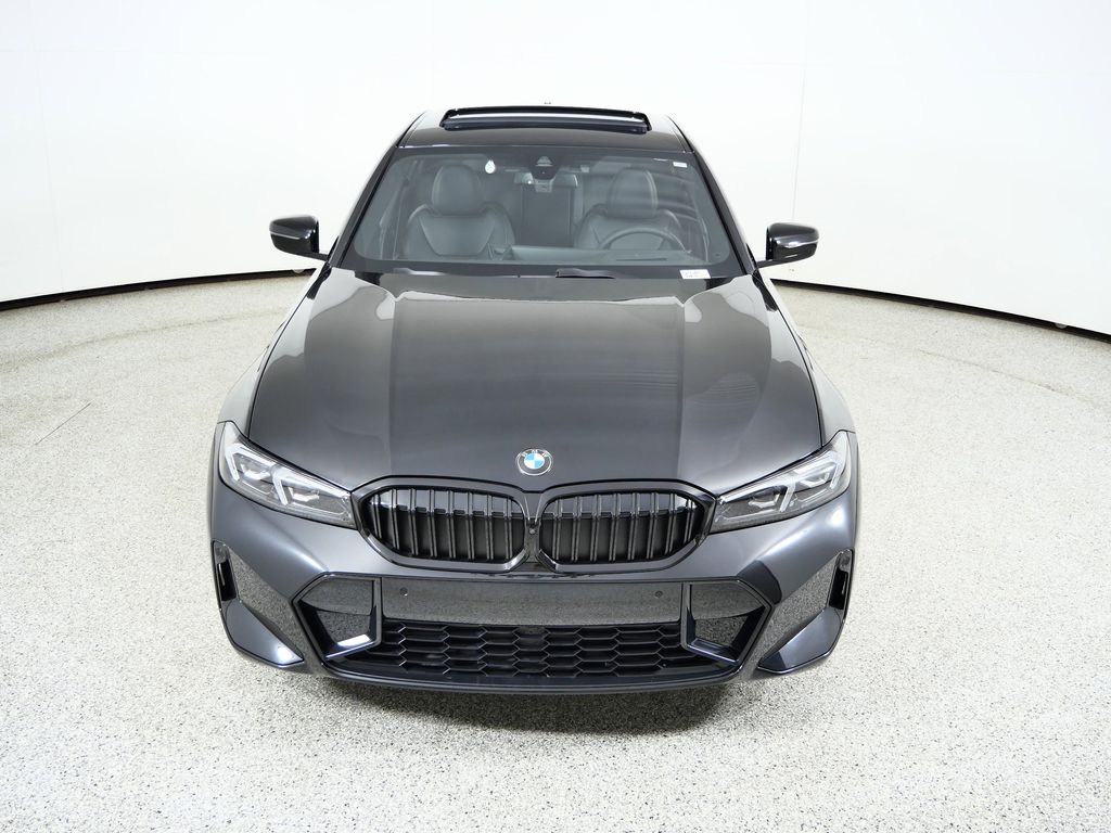 Thumbnail: 2026 BMW 3 Series - 16