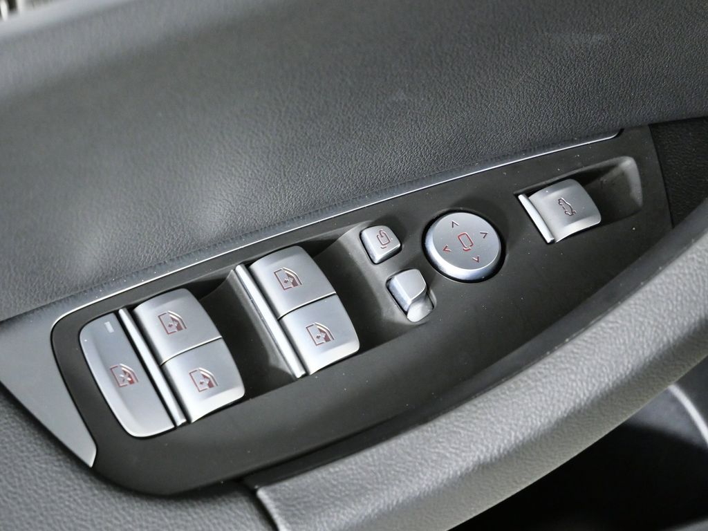 Thumbnail: 2024 BMW X3 - 40