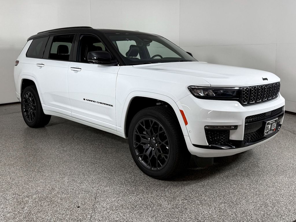 Thumbnail: 2024 Jeep Grand Cherokee L - 4