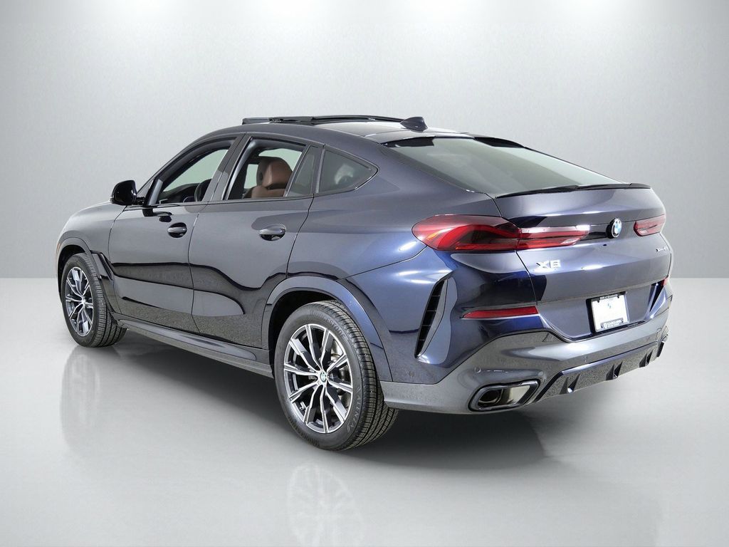 Thumbnail: 2023 BMW X6 - 17