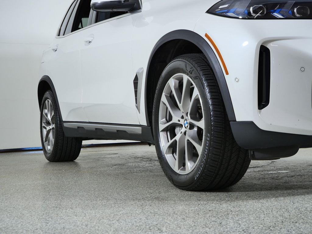 Thumbnail: 2024 BMW X5 - 7