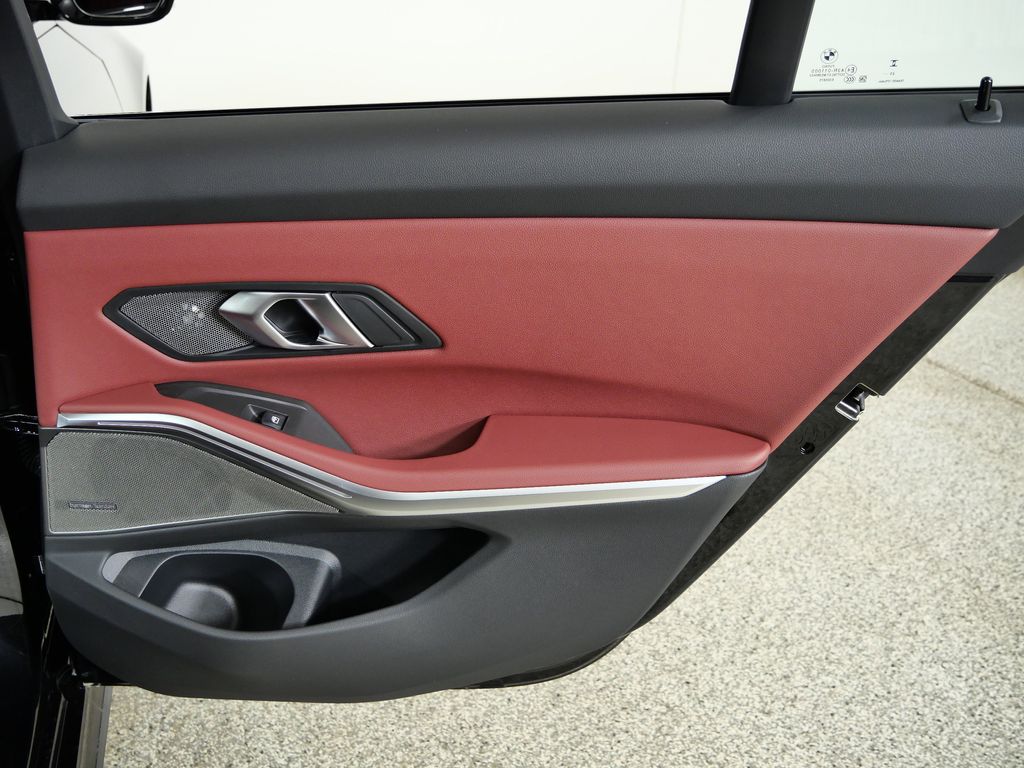 Thumbnail: 2026 BMW 3 Series - 24