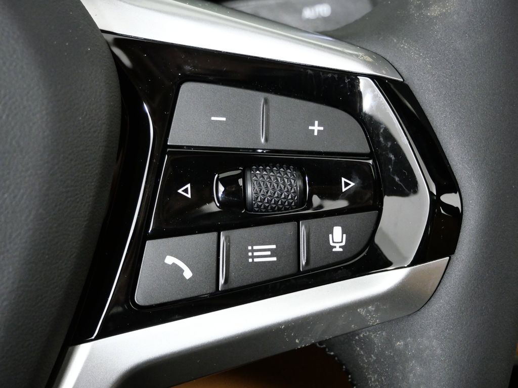 Thumbnail: 2026 BMW i4 - 41