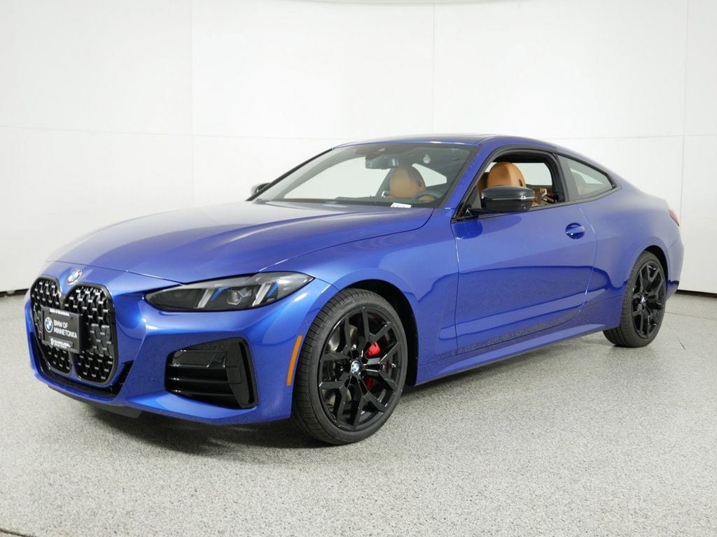 Thumbnail: 2025 BMW 4 Series - 1