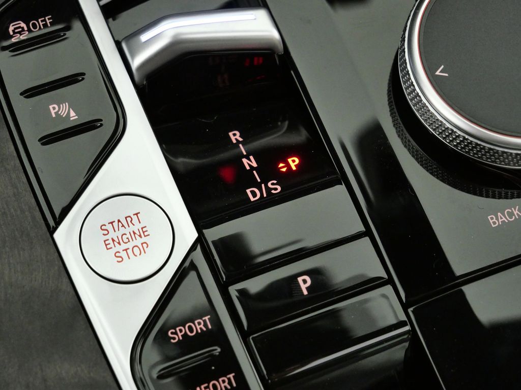 Thumbnail: 2026 BMW X5 - 47