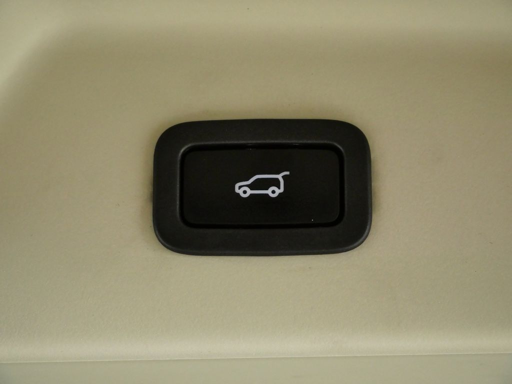 Thumbnail: 2018 Land Rover Range Rover - 30