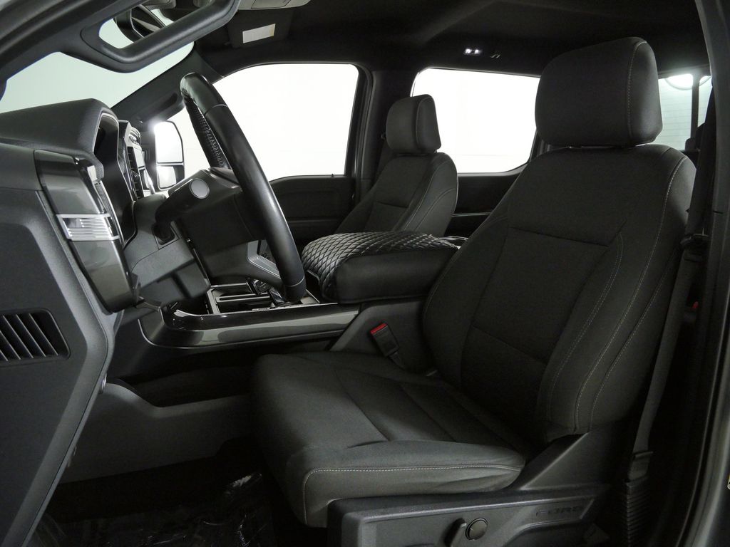 Thumbnail: 2022 Ford F-150 - 32