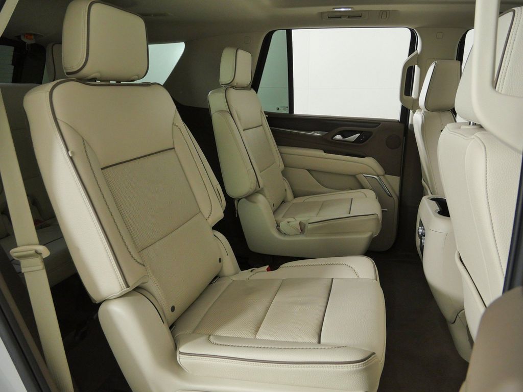 Thumbnail: 2022 GMC Yukon - 27