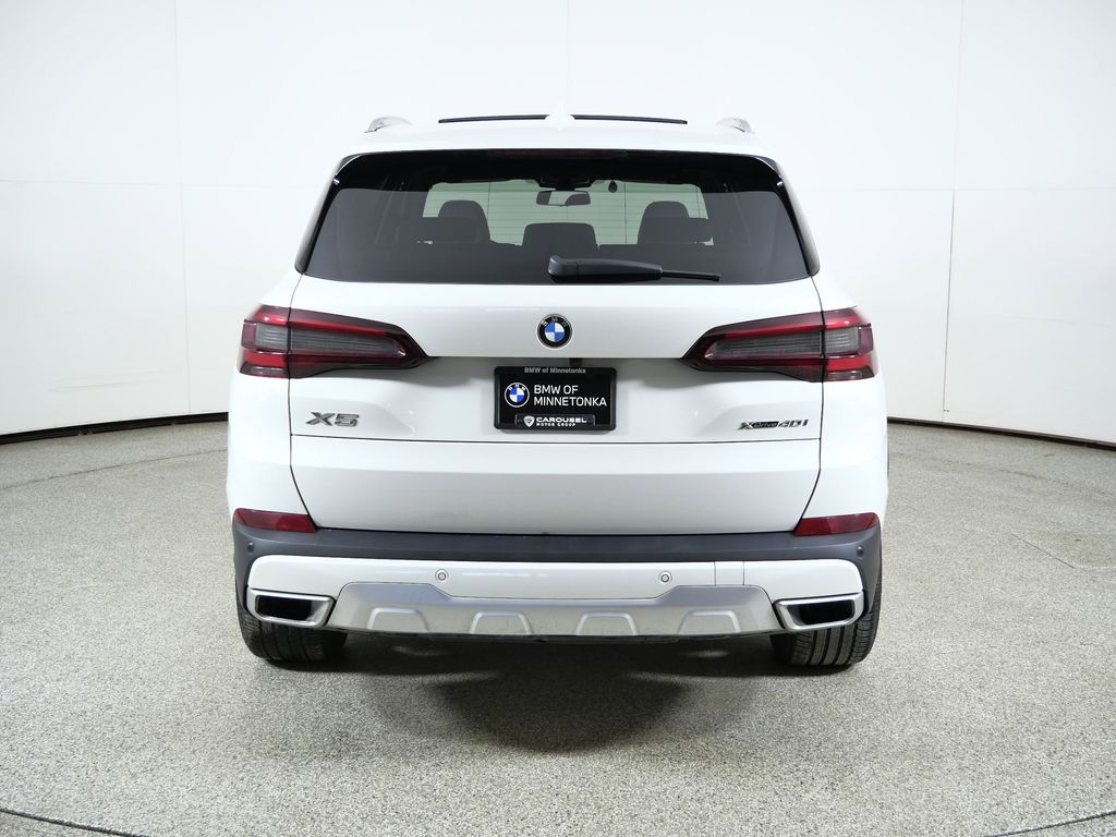 Thumbnail: 2020 BMW X5 - 11