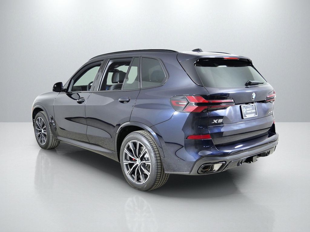 Thumbnail: 2026 BMW X5 - 14