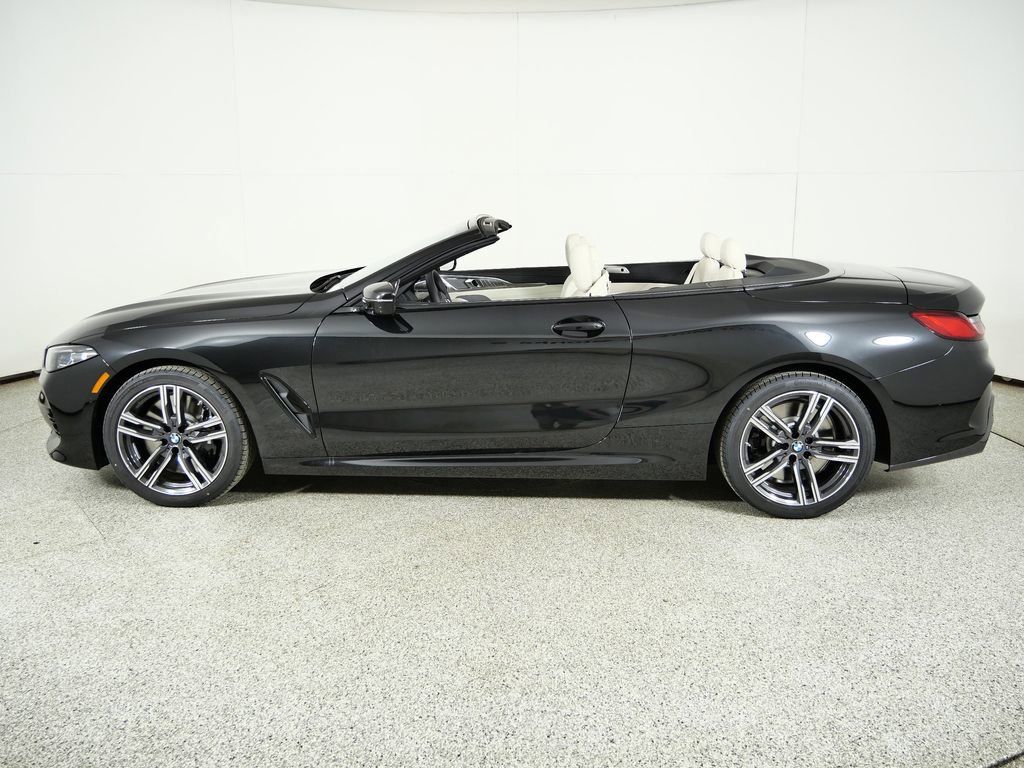 Thumbnail: 2026 BMW 8 Series - 17