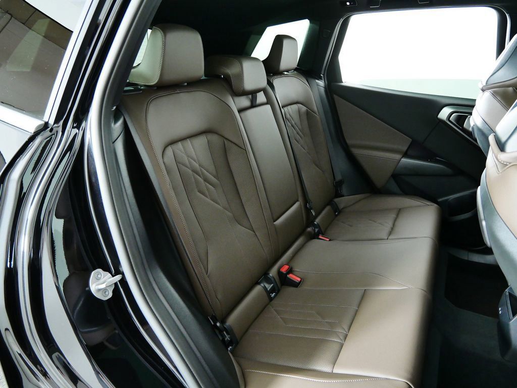 Thumbnail: 2026 BMW X3 - 27