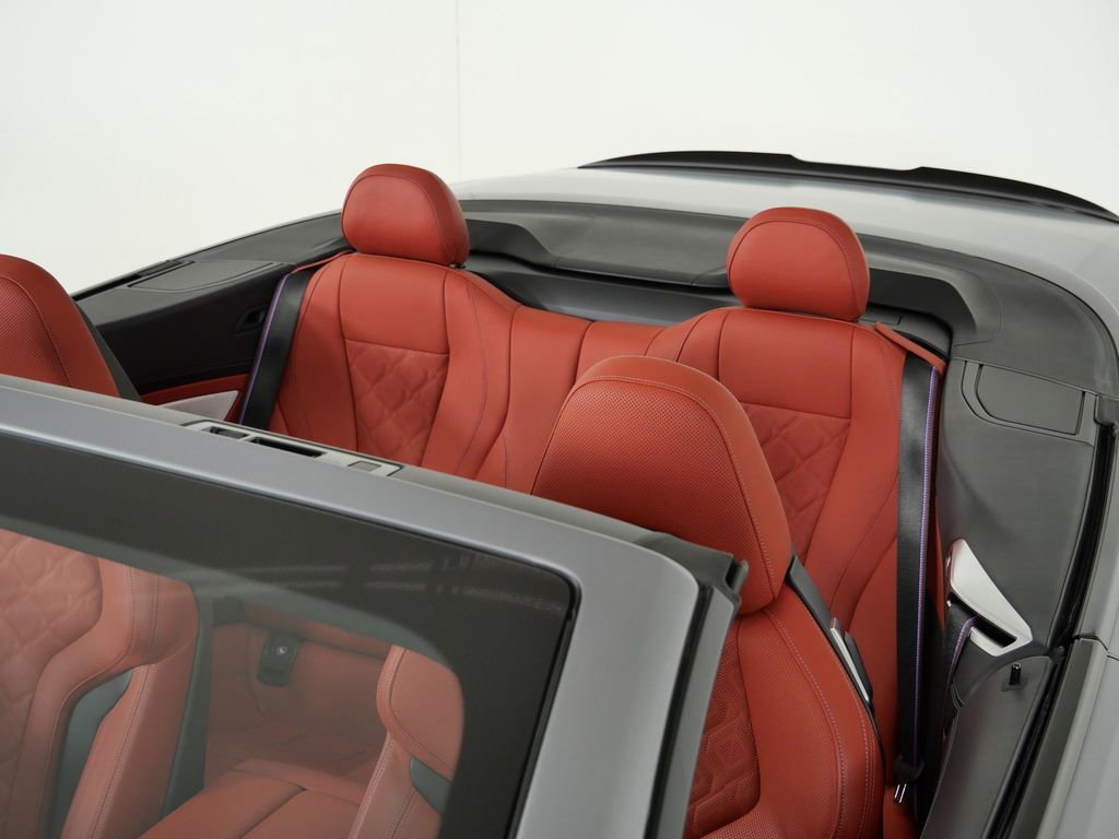 Thumbnail: 2024 BMW M8 - 19