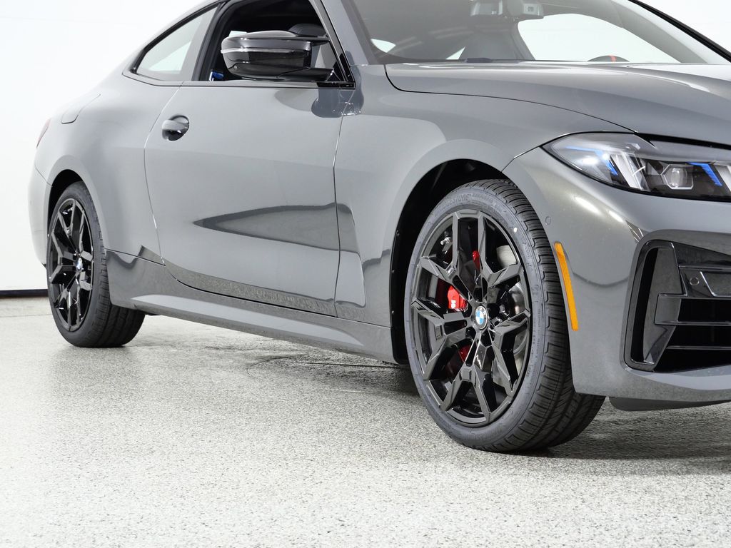 Thumbnail: 2026 BMW 4 Series - 6