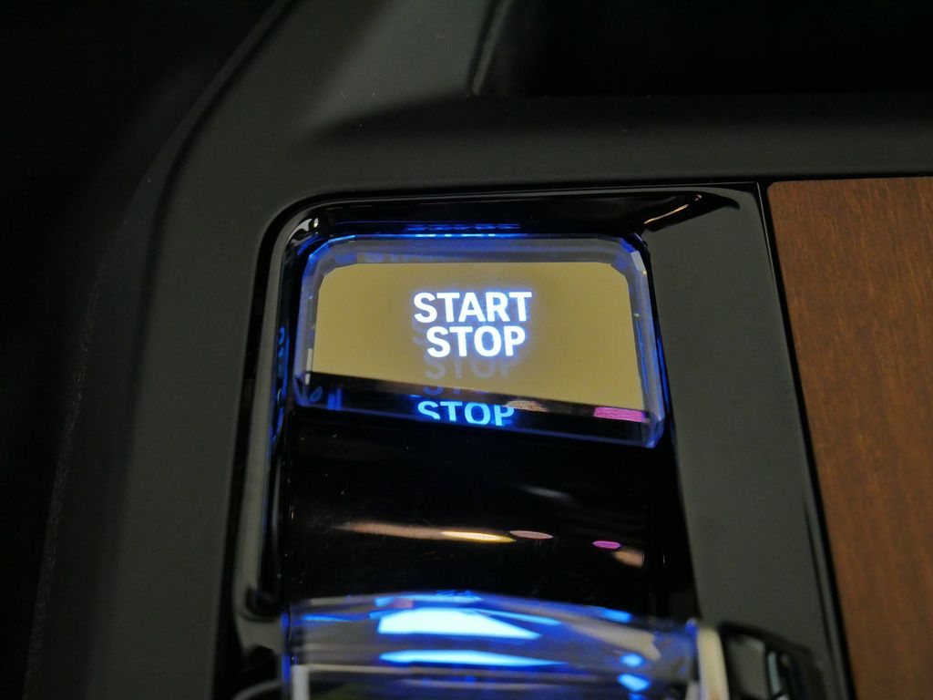 Thumbnail: 2023 BMW iX - 48