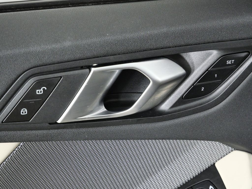 Thumbnail: 2025 BMW 2 Series - 39