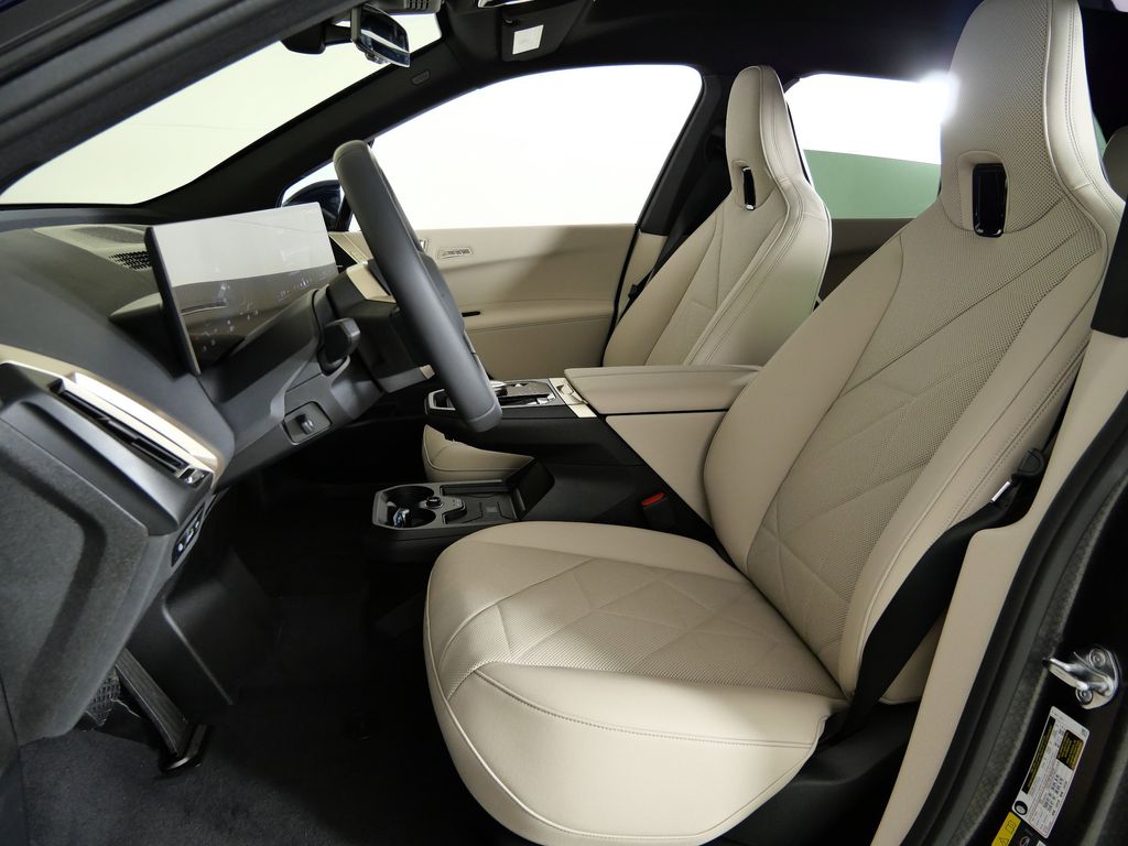 Thumbnail: 2026 BMW iX - 34