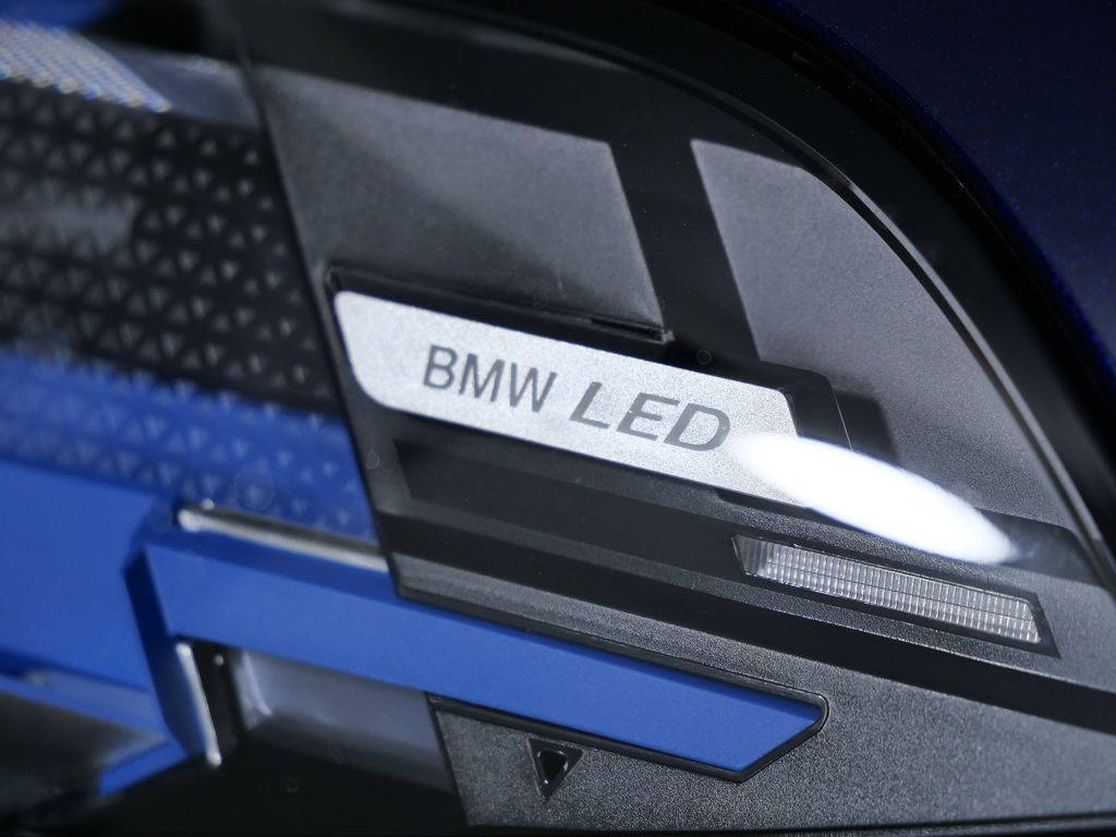 Thumbnail: 2026 BMW X5 - 5