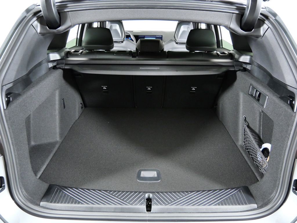 Thumbnail: 2026 BMW X3 - 27