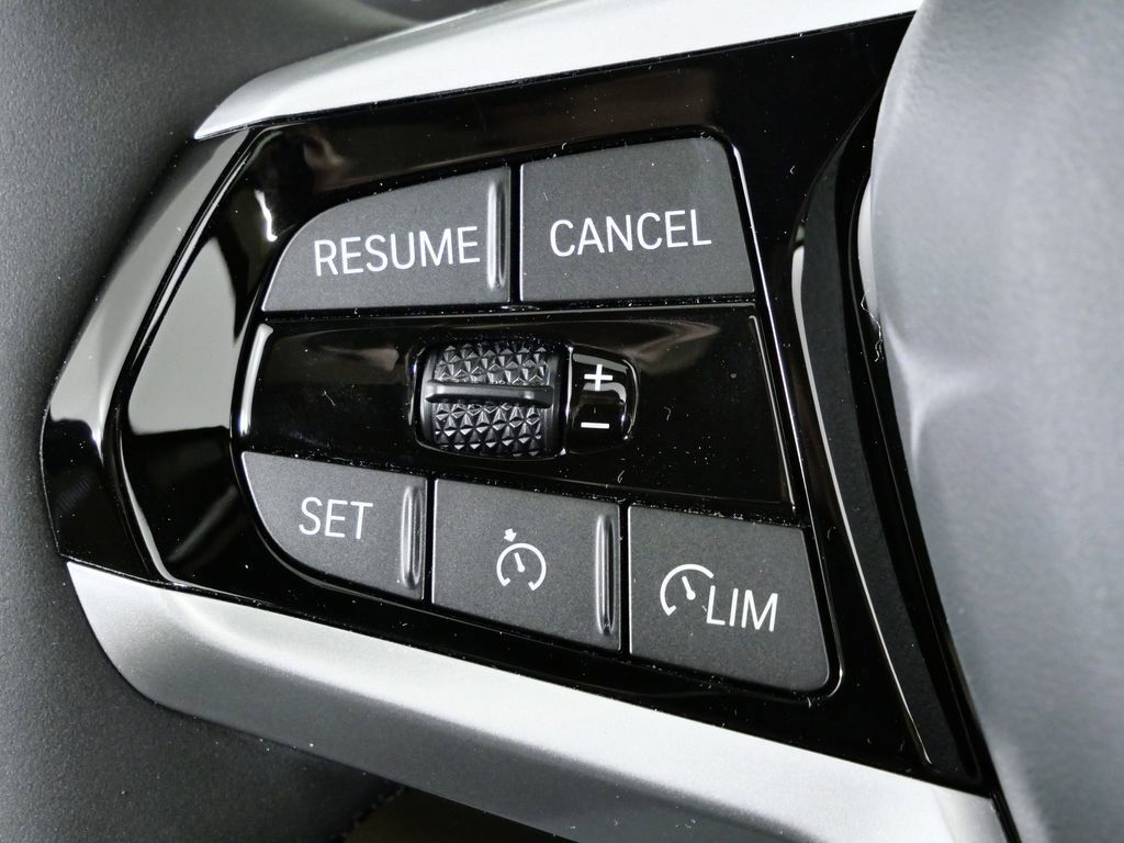 Thumbnail: 2026 BMW 3 Series - 41