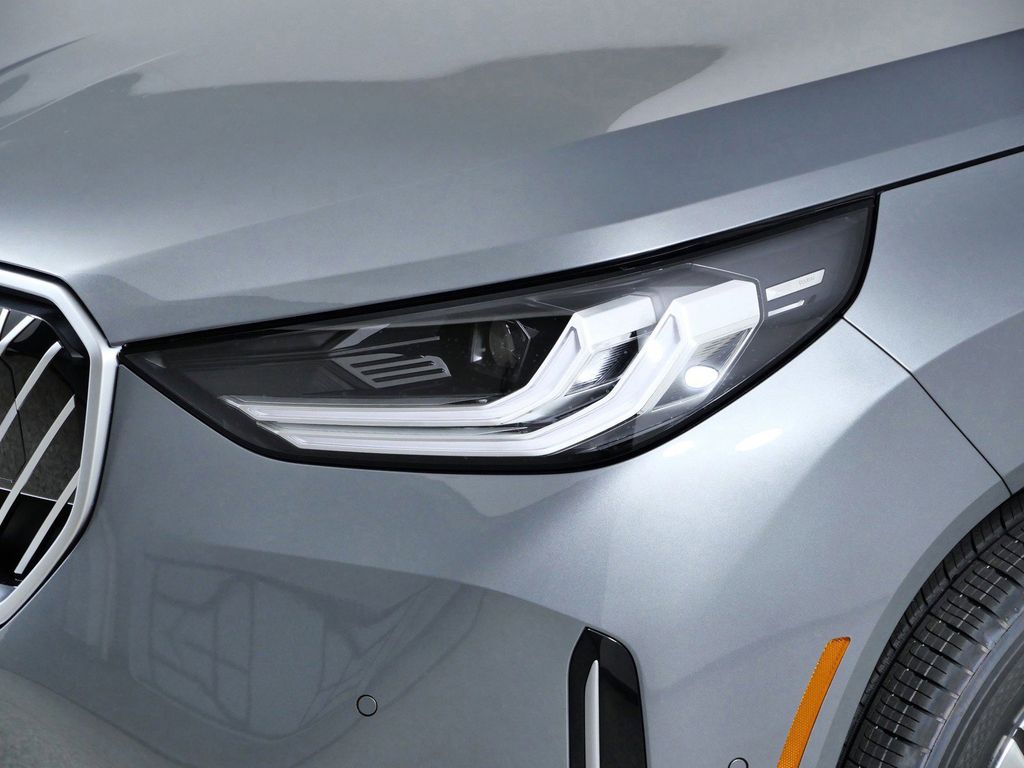 Thumbnail: 2026 BMW X3 - 4