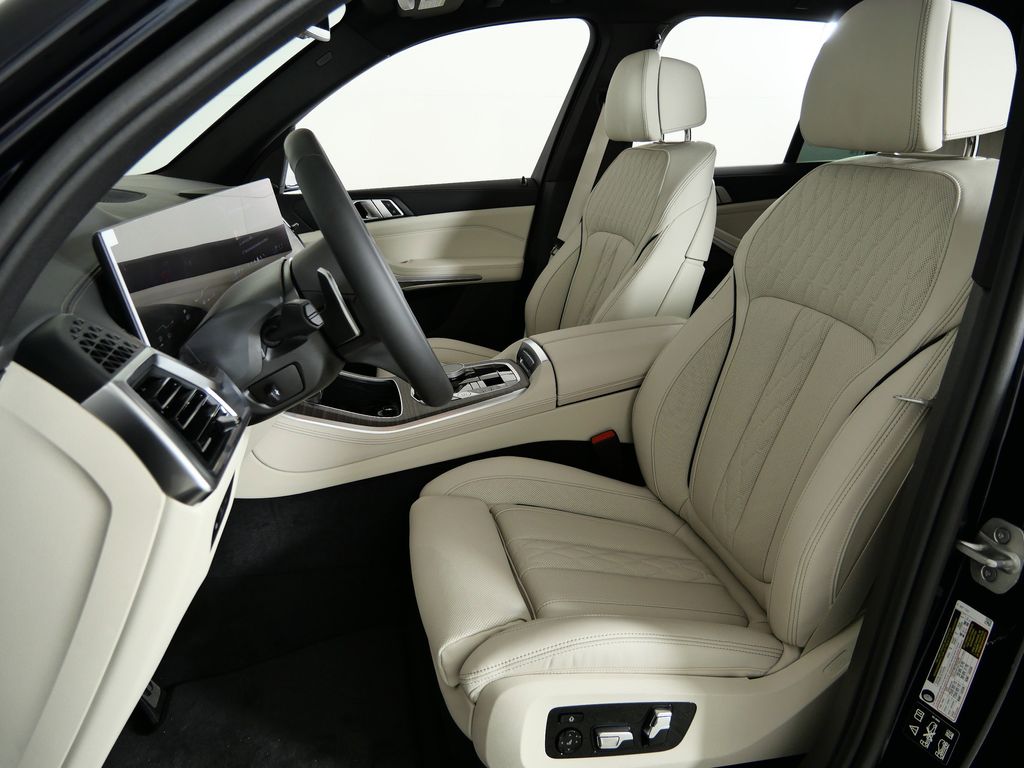 Thumbnail: 2026 BMW X5 - 36