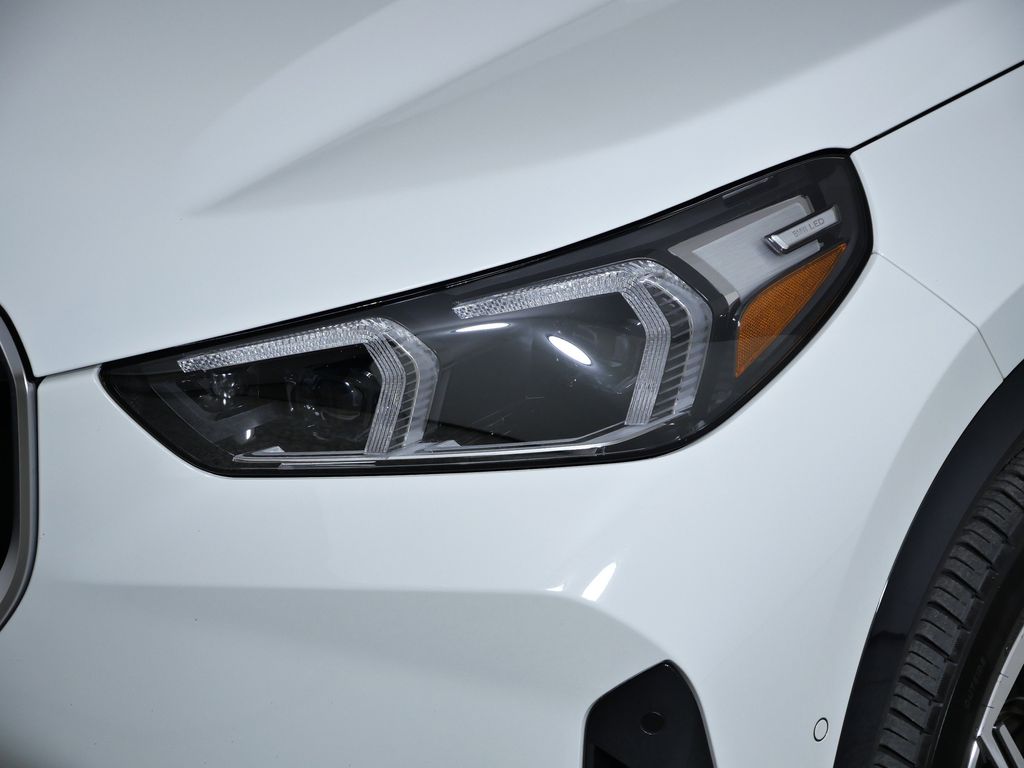 Thumbnail: 2025 BMW X1 - 4