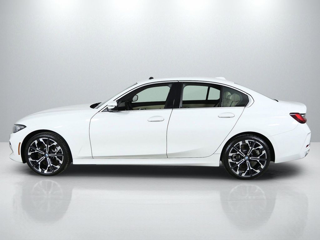 Thumbnail: 2025 BMW 3 Series - 17