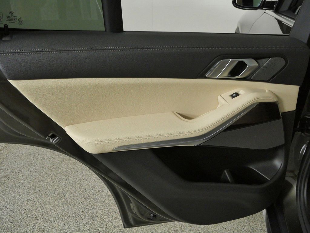 Thumbnail: 2021 BMW X5 - 30
